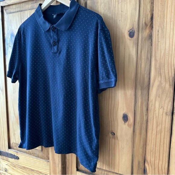 Men’s Banana Republic Navy Blue Pin Dot Golf Shirt - Medium - Picture 3 of 9